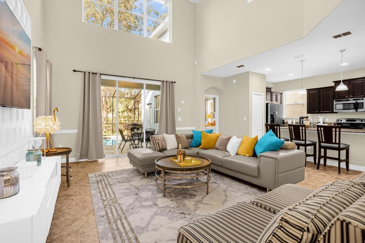 Light Yellow Lift Your Mood Near 5beds *