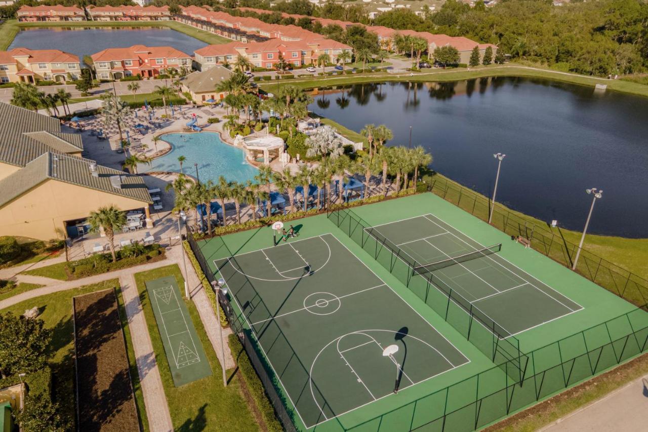 Light Yellow Lift Your Mood Near 5beds * Kissimmee