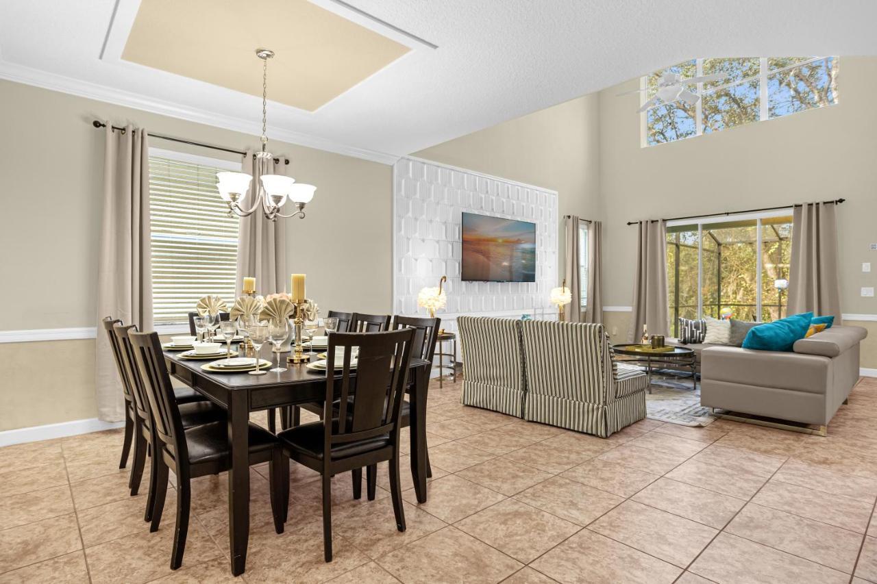 Light Yellow Lift Your Mood Near 5beds Villa